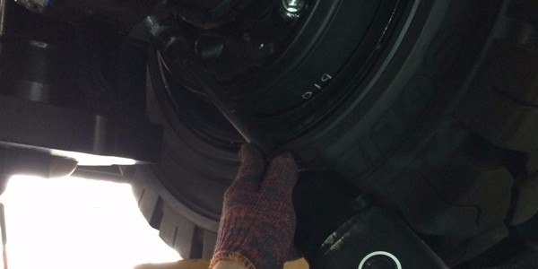 氣動(dòng)工具在汽車行業(yè)有哪些應(yīng)用？