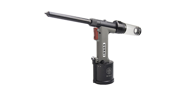 遇到特殊的鉚接環(huán)境，長嘴鉚釘槍如何發(fā)揮作用？