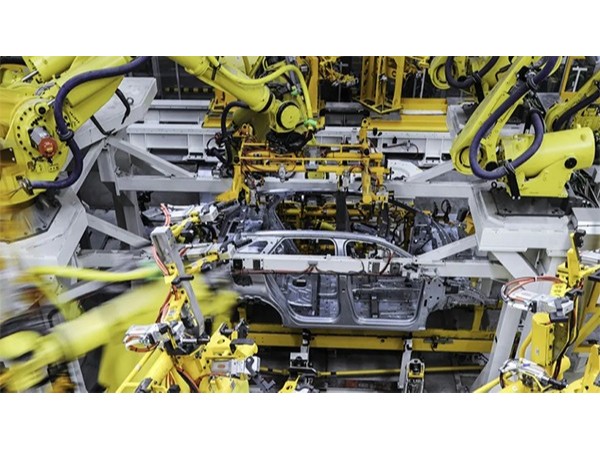 鋁車(chē)身專(zhuān)用鉚釘槍怎么選?