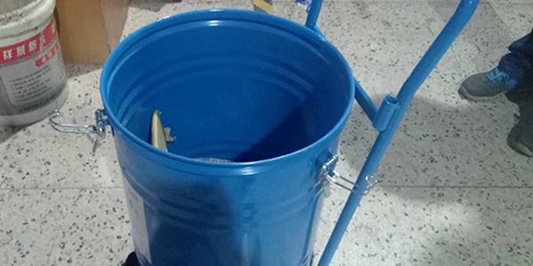 速耐氣動(dòng)黃油加注機(jī)工作原理